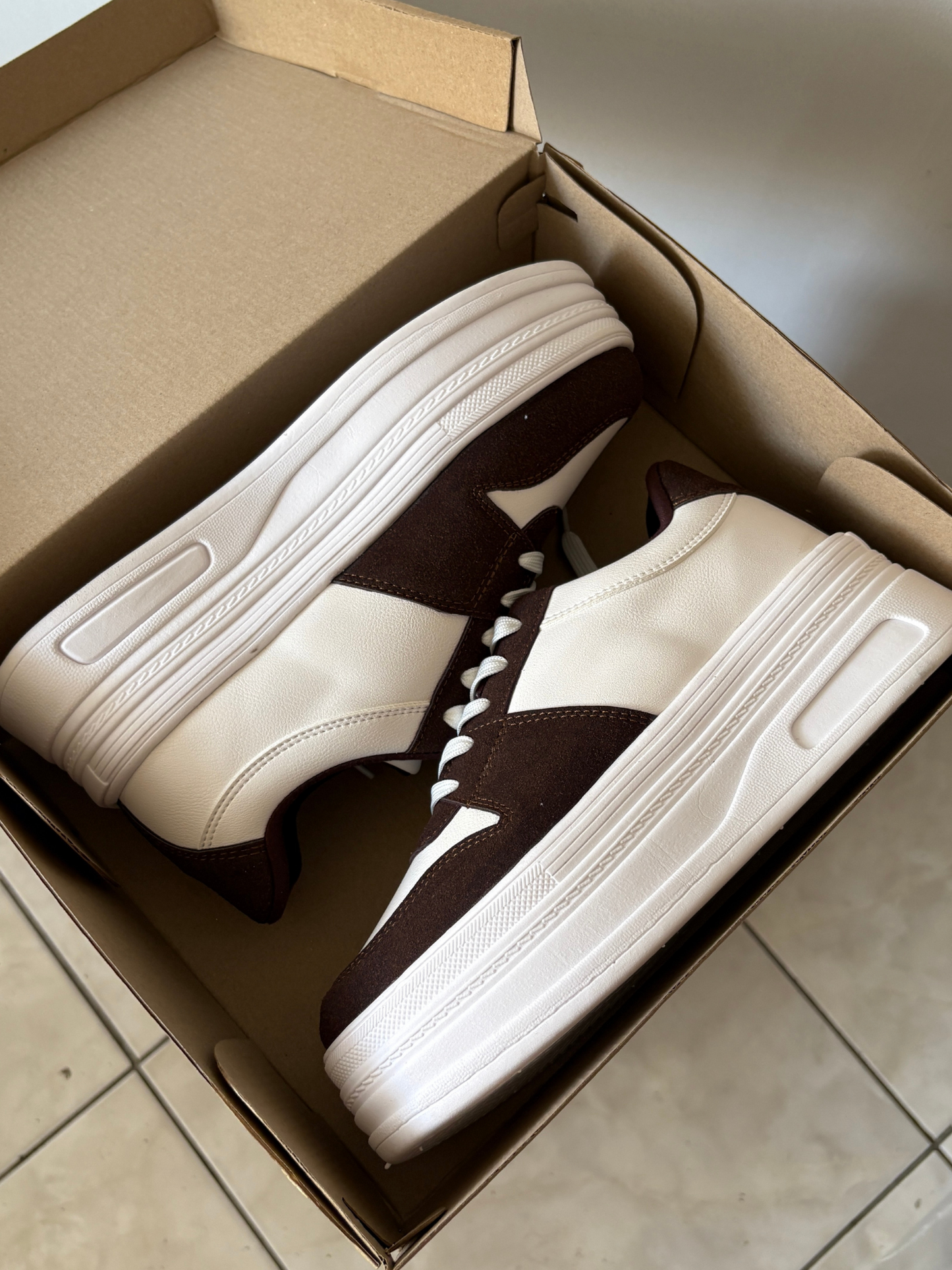 Zapatillas Sarita Marrón (ÚNICA TALLA 37)