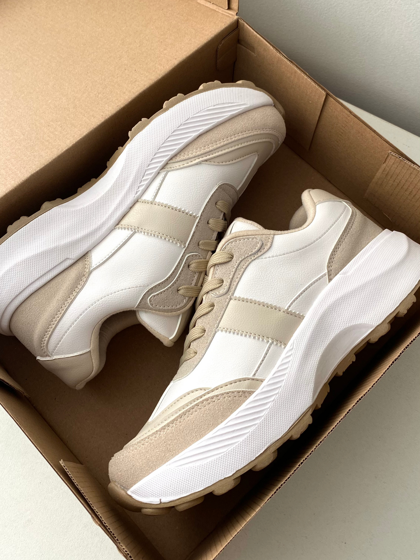 Zapatillas Emma Beige