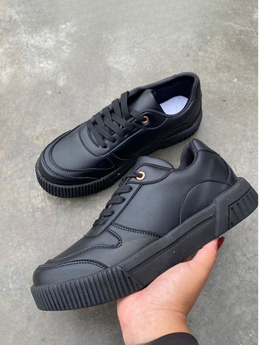Zapatillas Raiza (ÚNICA TALLA 35)